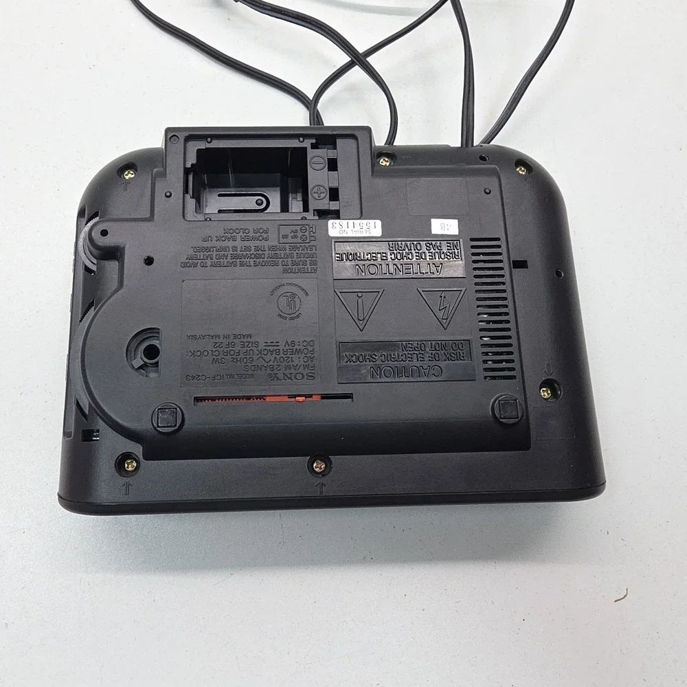 Sony ICF-C243 Dream Machine Clock Radio - Large RED‎ display, AM/FM, Works!